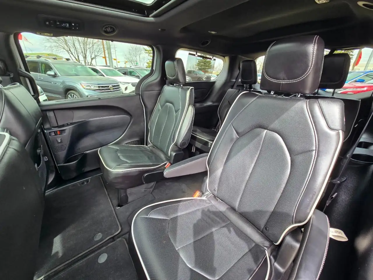 Chrysler Pacifica fotografie Chrysler Pacifica