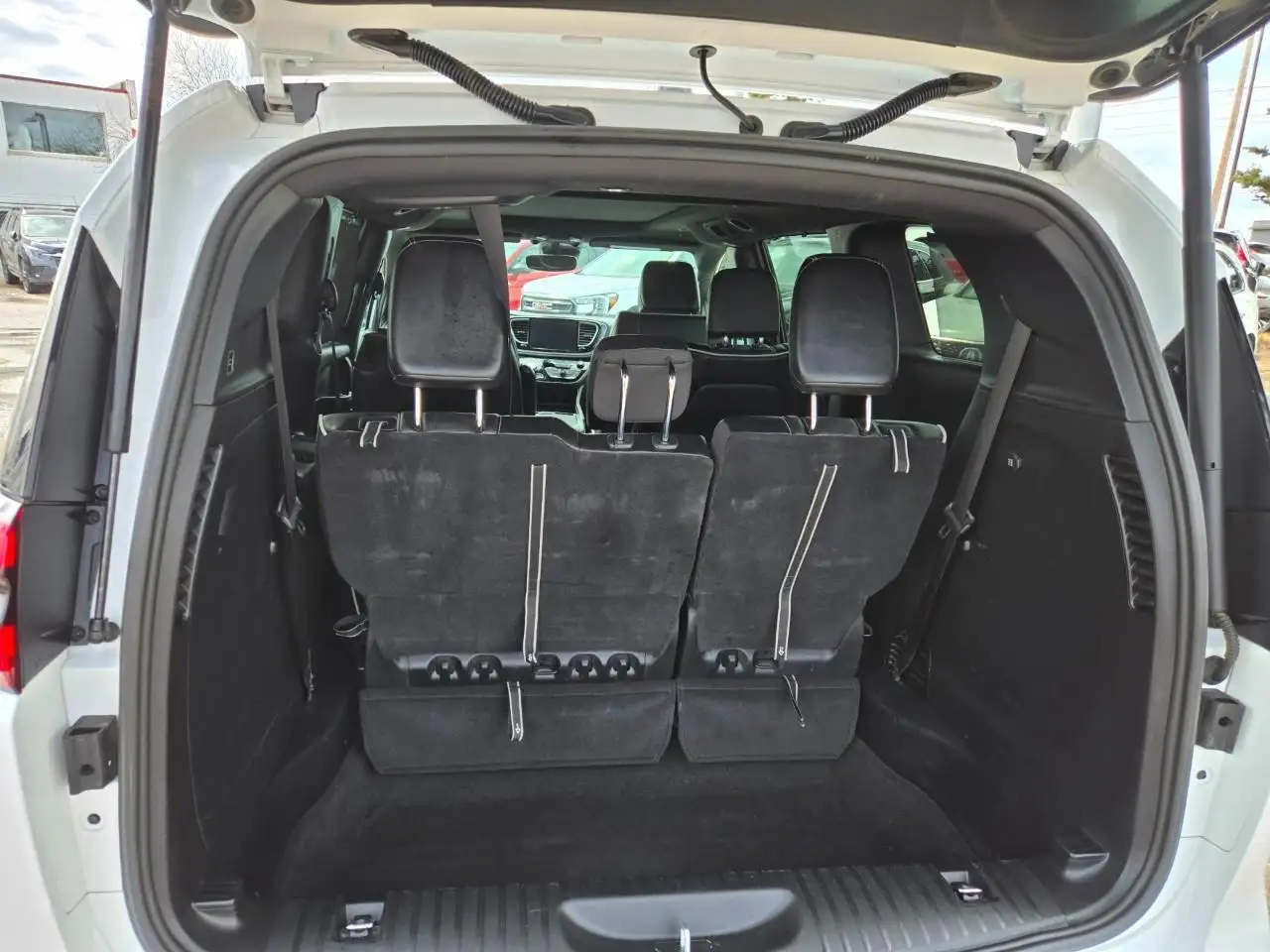 Chrysler Pacifica fotografie Chrysler Pacifica