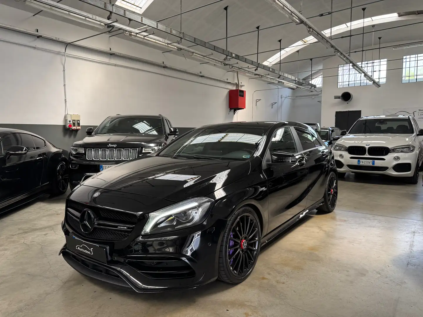 Mercedes-Benz A 45 AMG 4matic 381cv auto RECARO Чорний - 1