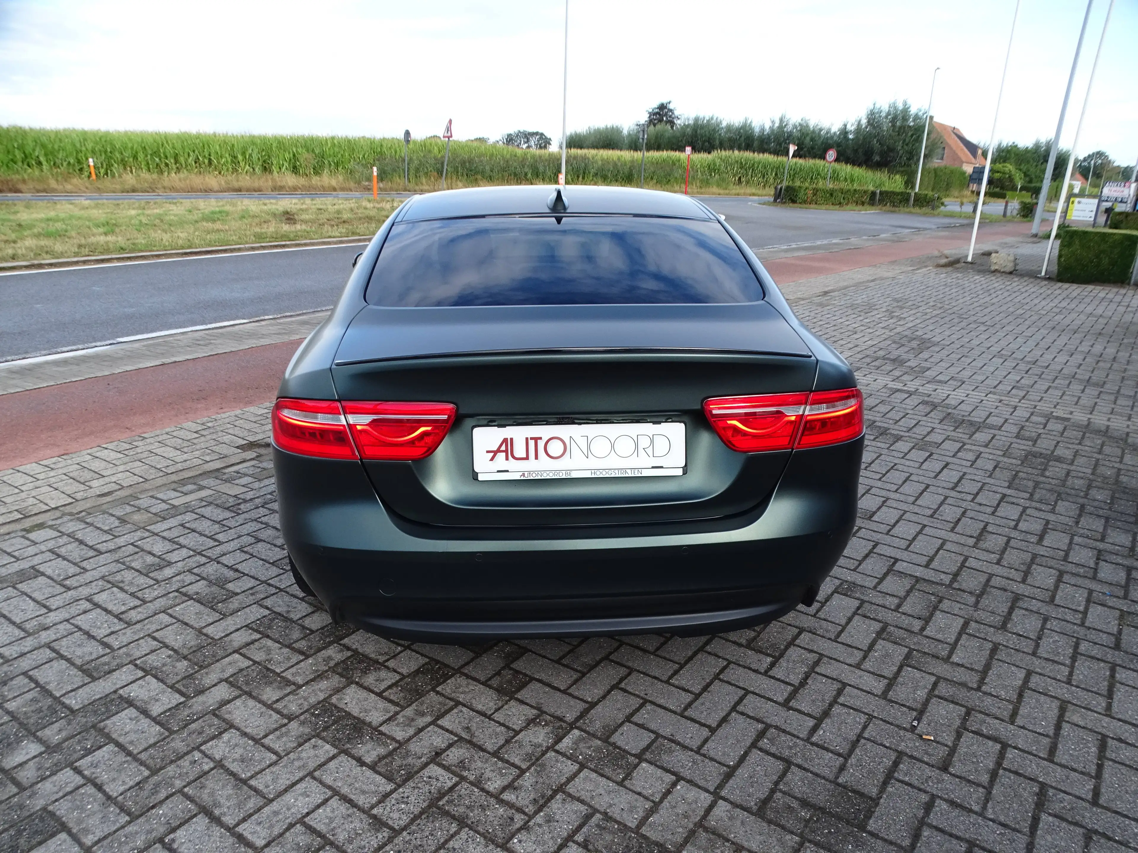 Jaguar XE XE 2.0 D Business Edition R-Sport * TOPSTAAT!!! — photo 14
