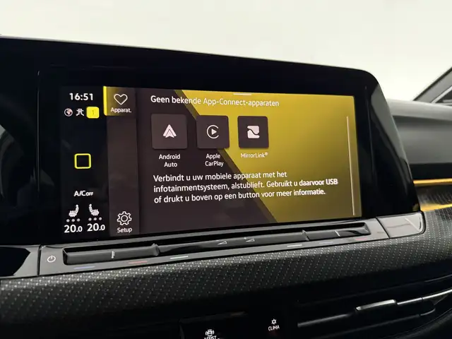 Volkswagen Golf view 22