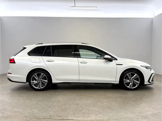 Volkswagen Golf view 9