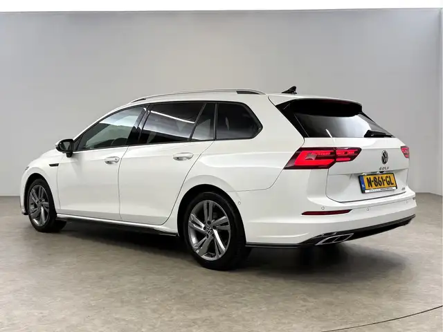 Volkswagen Golf view 3