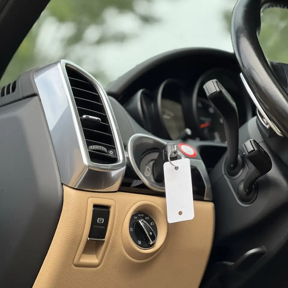 Porsche Cayenne снимка Porsche Cayenne