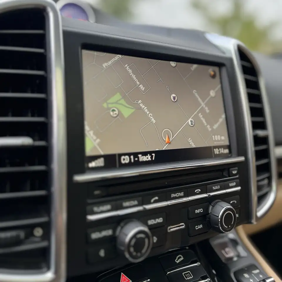 Porsche Cayenne снимка Porsche Cayenne