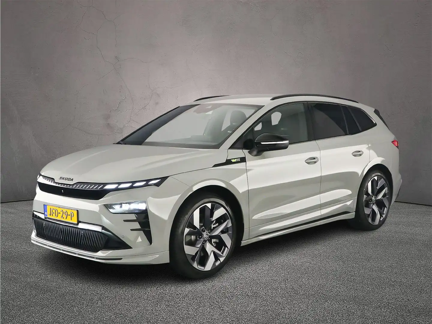 Skoda Enyaq 85X RS 340pk Automaat Adaptive cruise control, CAN Gris - 1