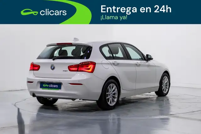 BMW 1 Series view 5