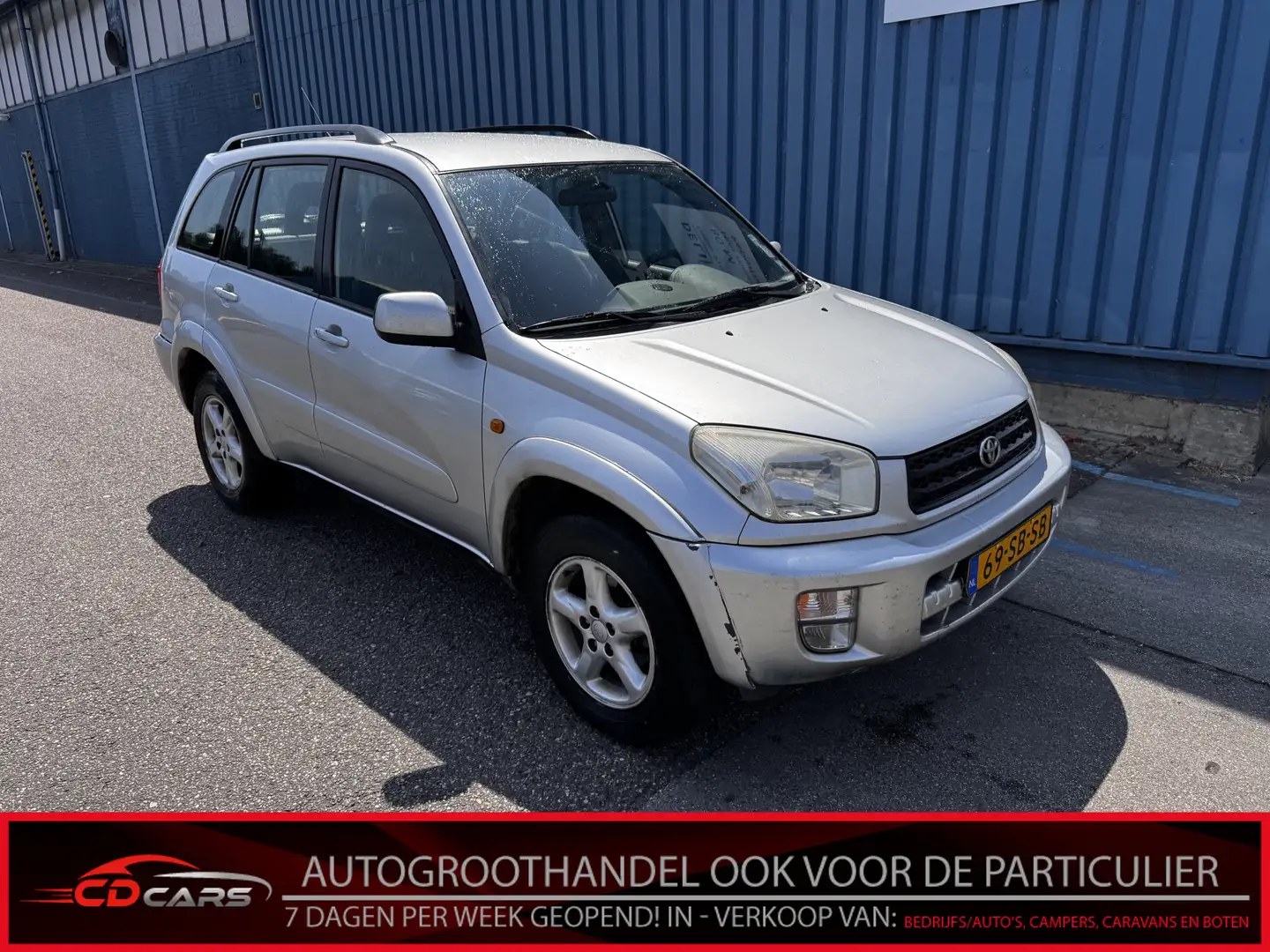 Toyota RAV 4 2.0-16V VVT-i Sol Parkeersensoren, Airco, Radio, L Grijs - 1