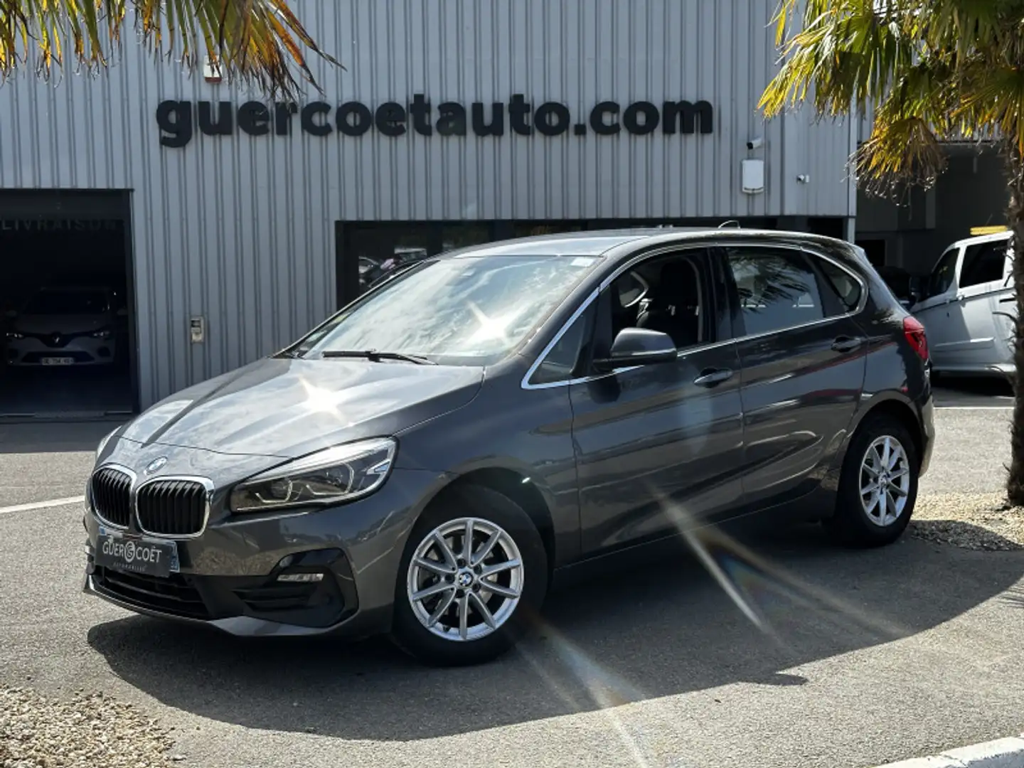 BMW 216 (F45) 216DA 116CH  BUSINESS DESIGN DKG7 Gris - 1