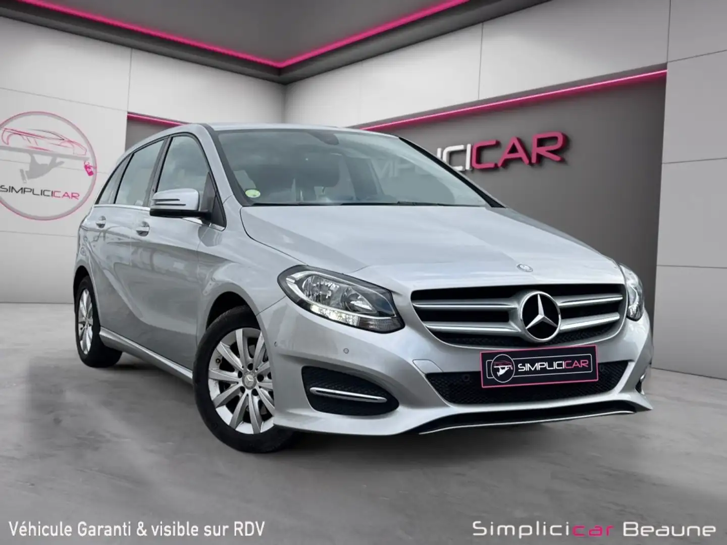 Mercedes-Benz B 200 200 d Inspiration Grau - 1