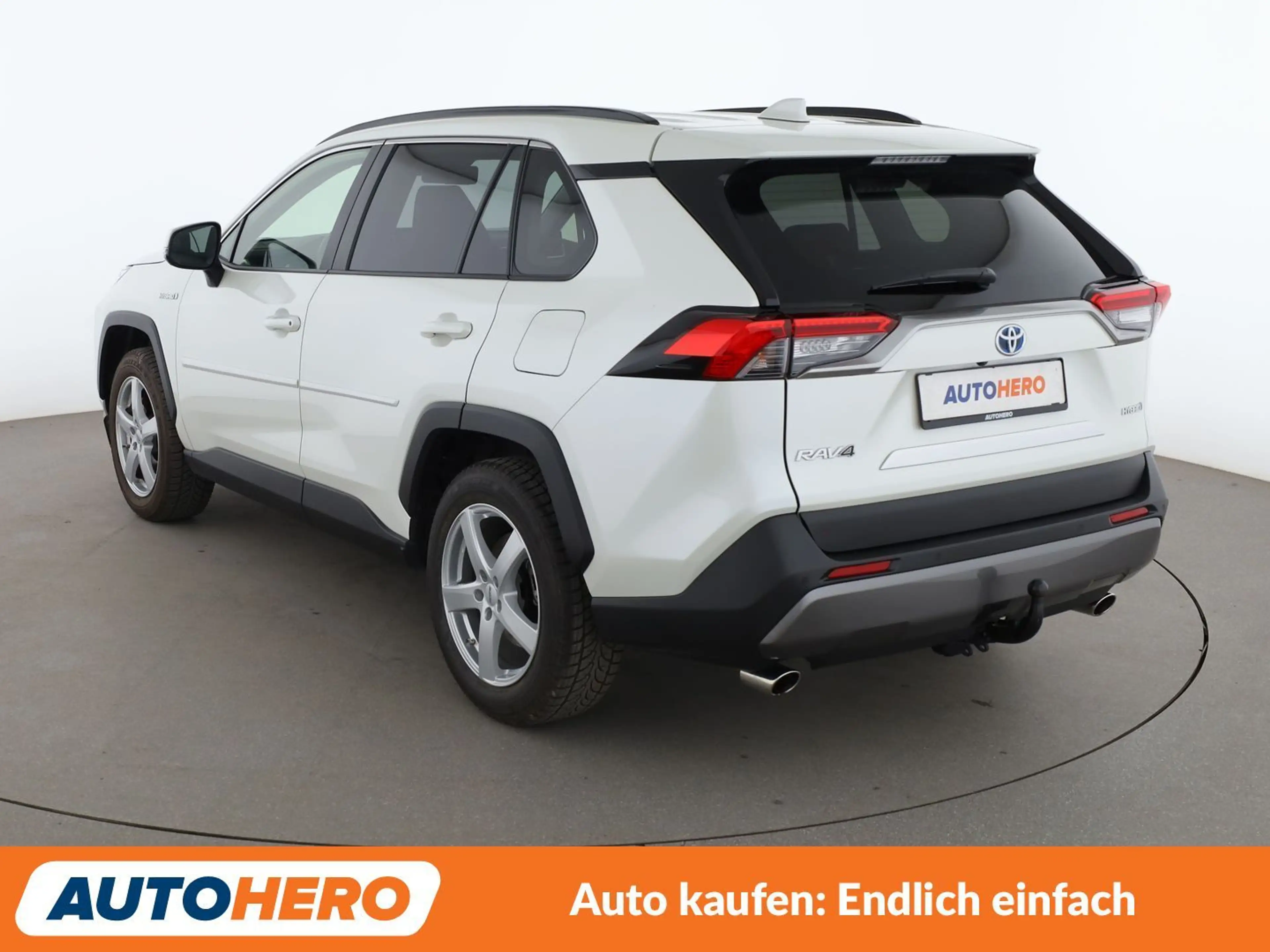 Toyota RAV 4 2.5 Hybrid 4x2 Club Aut.*NAVI*LED*CAM*ACC*SHZ* — photo 4