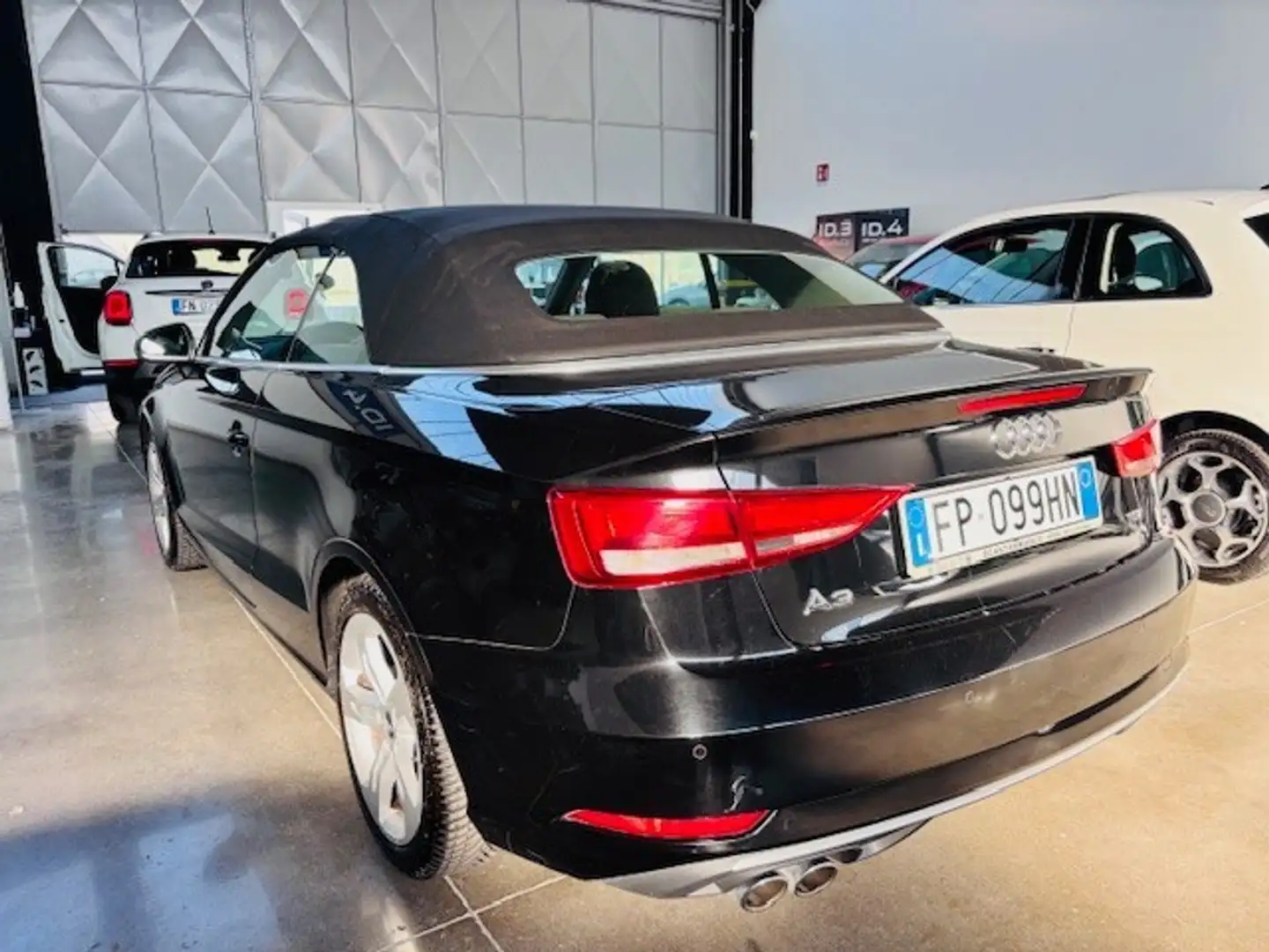 Audi A3 Cabrio 2.0 TDI S tronic Sport Negro - 2