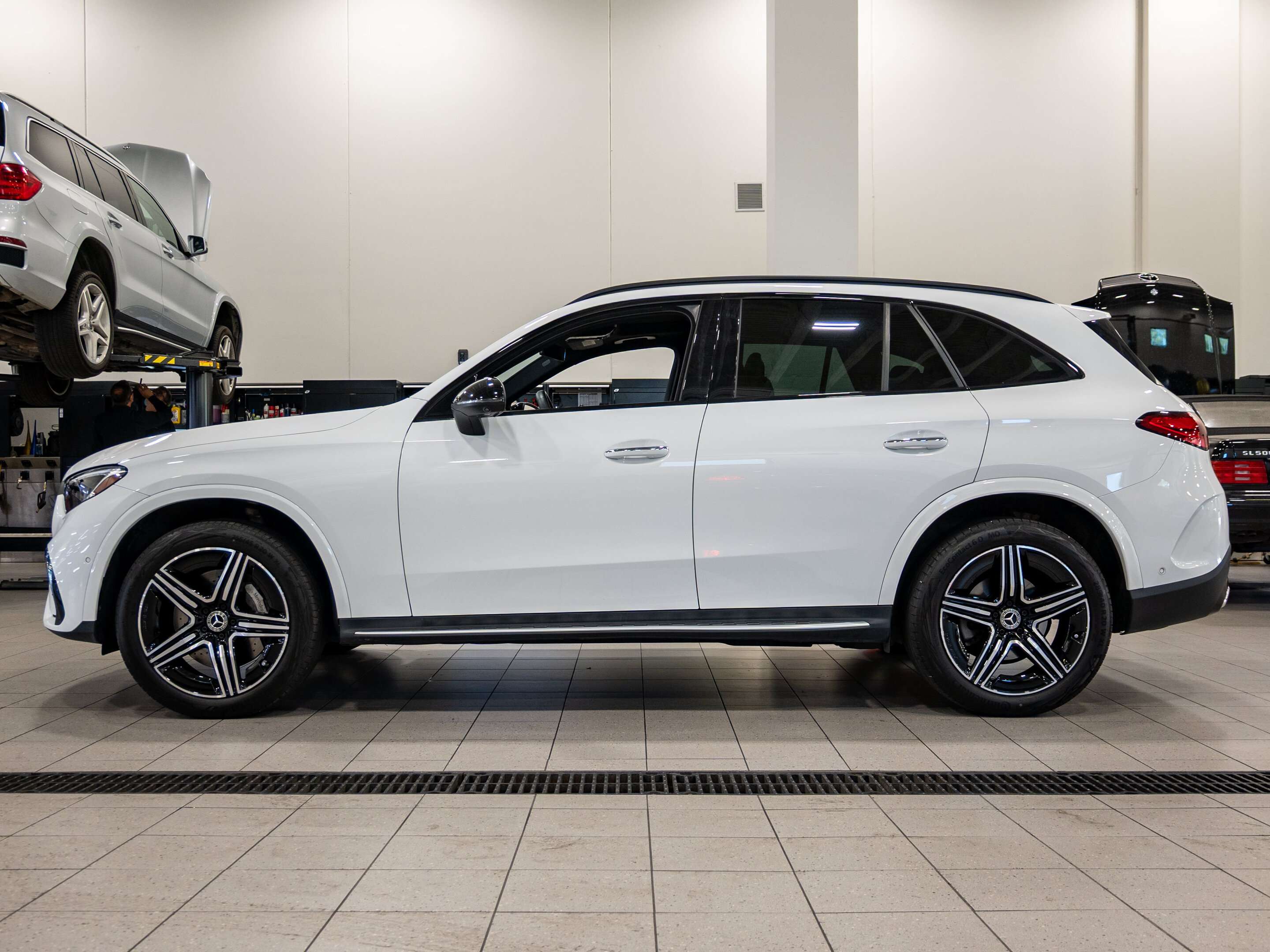 2024 Mercedes-Benz GLC 300 4MATIC SUV — снимка 1