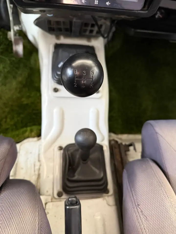 Suzuki SJ 413 SJ Cabrio 1.3 413 JX De Luxe, foto 11