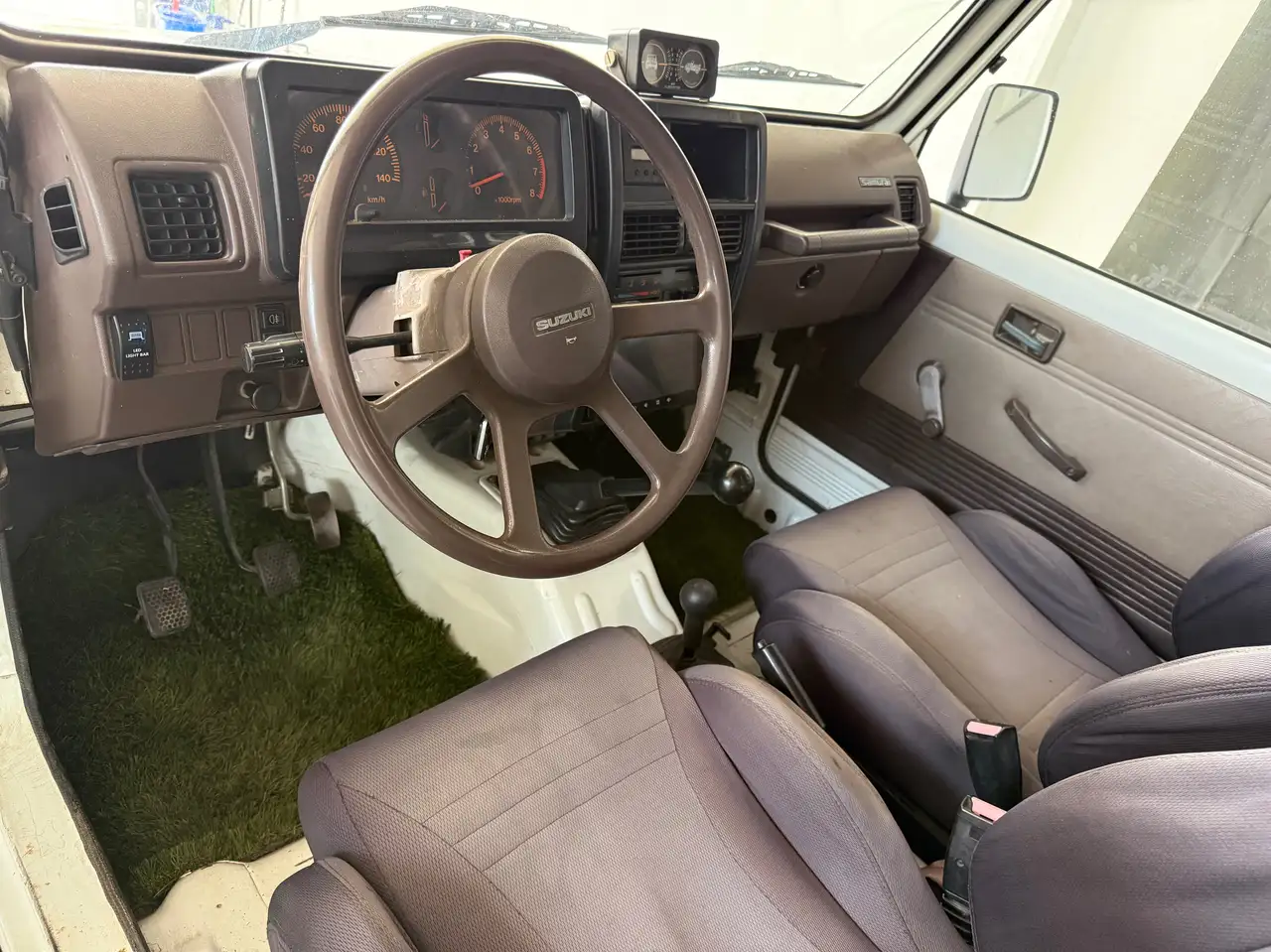 Suzuki SJ 413 SJ Cabrio 1.3 413 JX De Luxe, foto 9