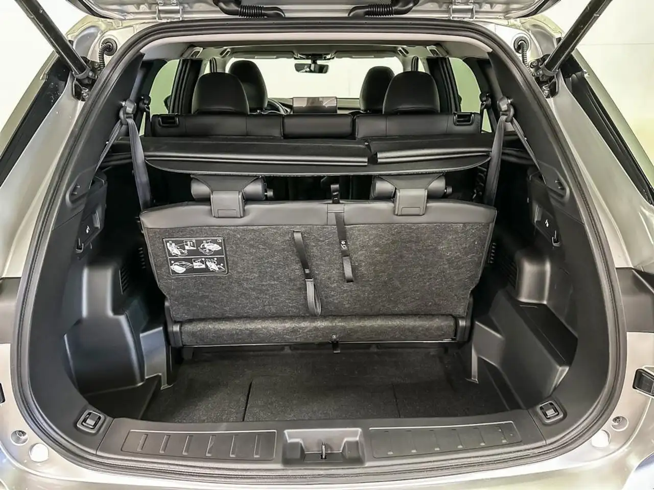 Mitsubishi Outlander снимка Mitsubishi Outlander