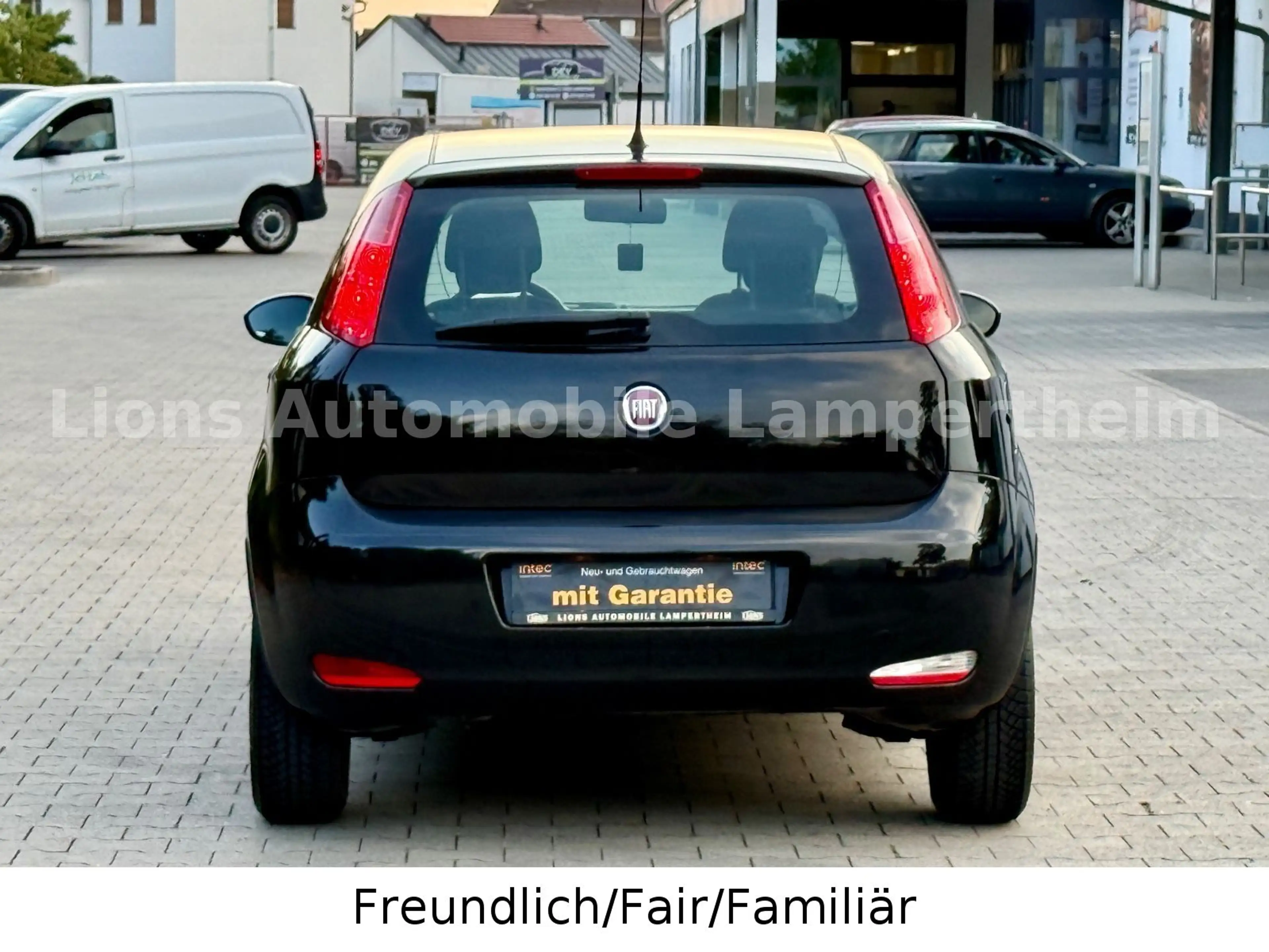 Fiat Punto Basis/NAVI/PDC/KLIMA/MULTIFUNKTION/CITY/ — photo 7