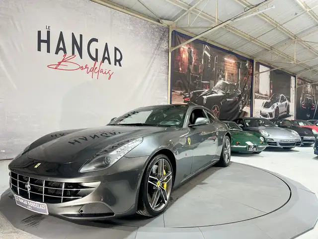 Ferrari FF V12 6.3 660ch BVA7