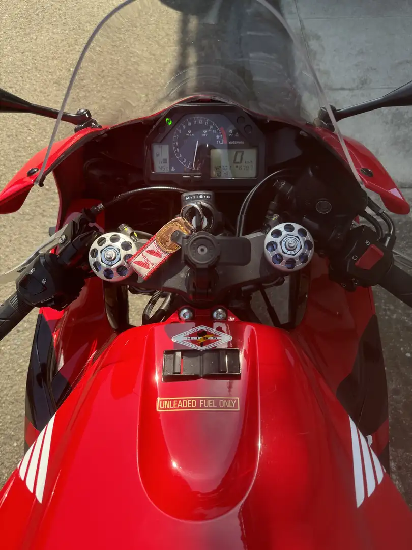 Honda CBR 600 Honda CBR600RR - 2