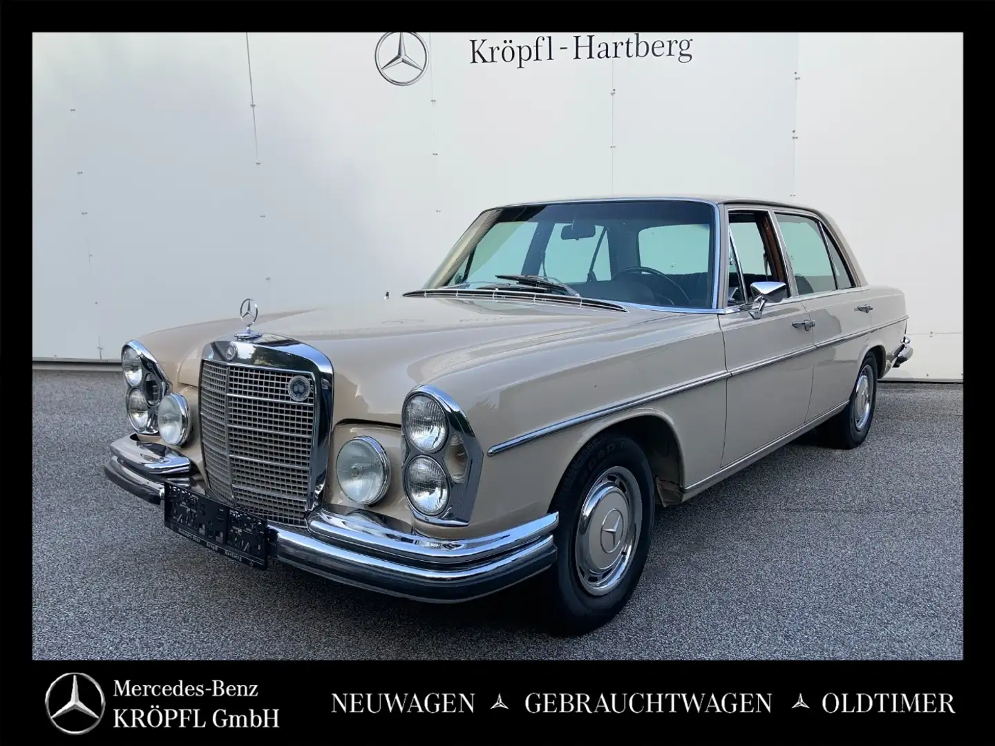 Mercedes-Benz 280 SEL Beżowy - 1