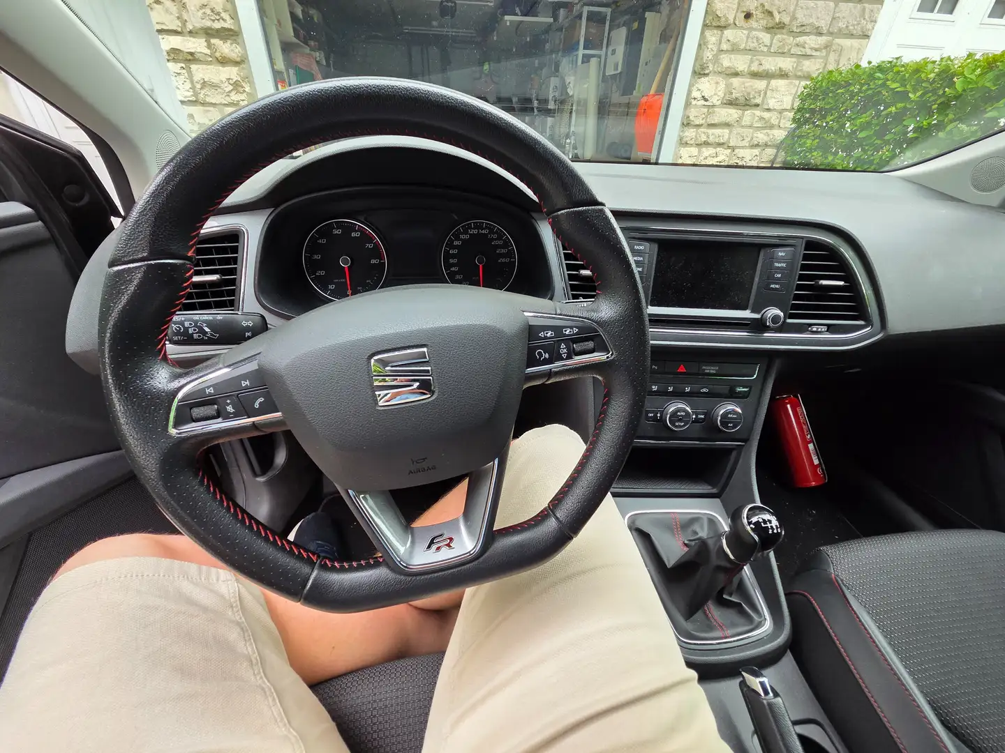 SEAT Leon Leon ST 1.4 TSI FR Grijs - 1