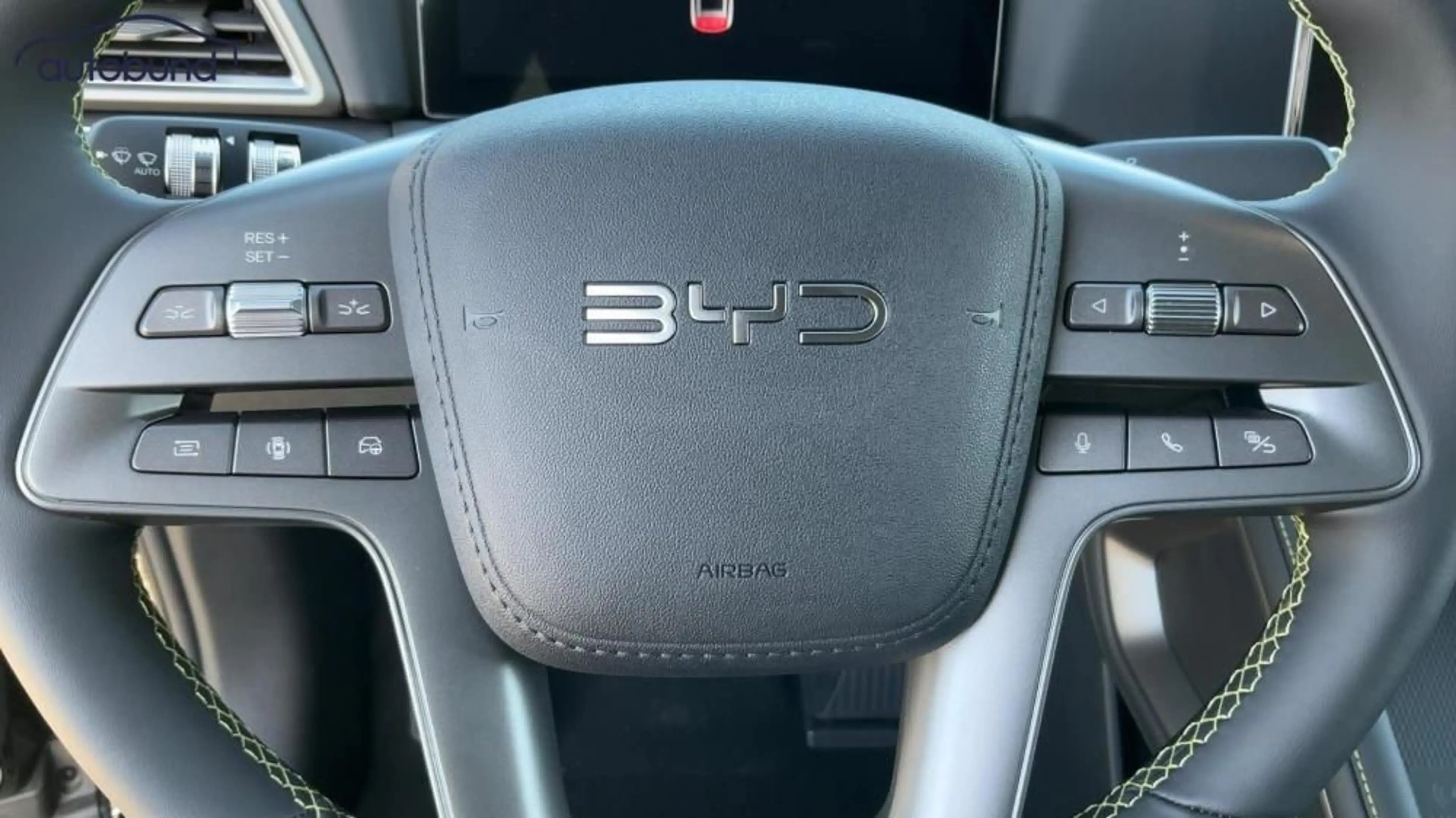 BYD Atto 2 DM-i Boost Alu KA LED Link LRH NAV NBA — photo 10