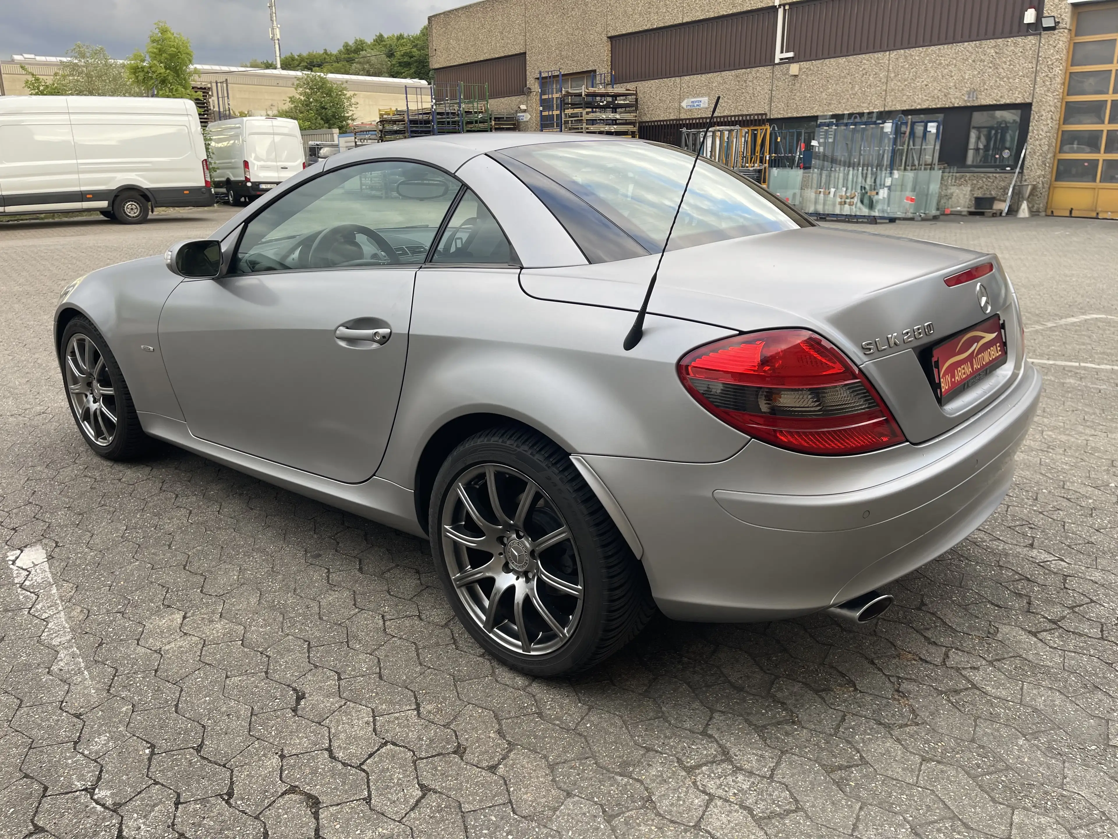 Mercedes-Benz SLK 280 Edition 10 V6 Voll Grau Matt 7G-Tronic Leder Top — photo 4