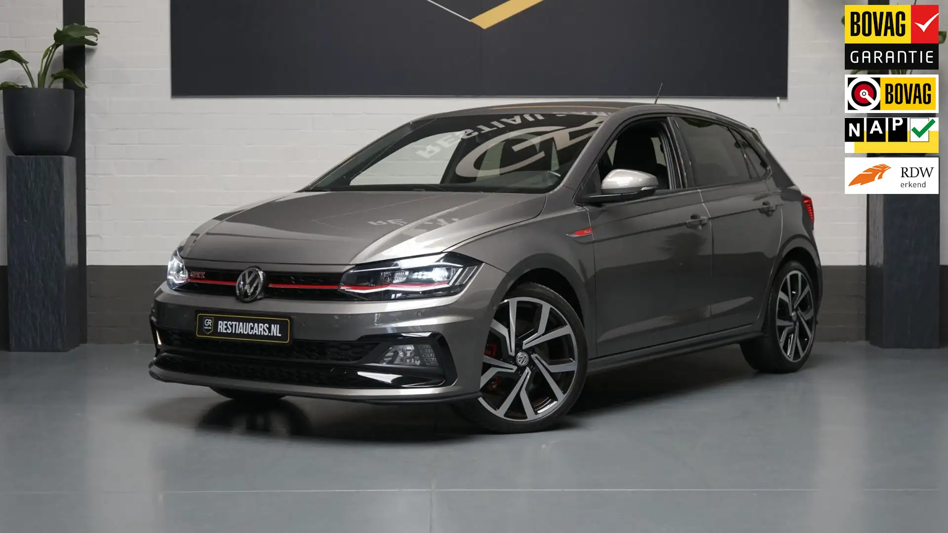 Volkswagen Polo GTI 2.0 TSI AUTOMAAT-ACC-BEATS-CAMERA-KEYLESS-LED-MODE Gris - 1
