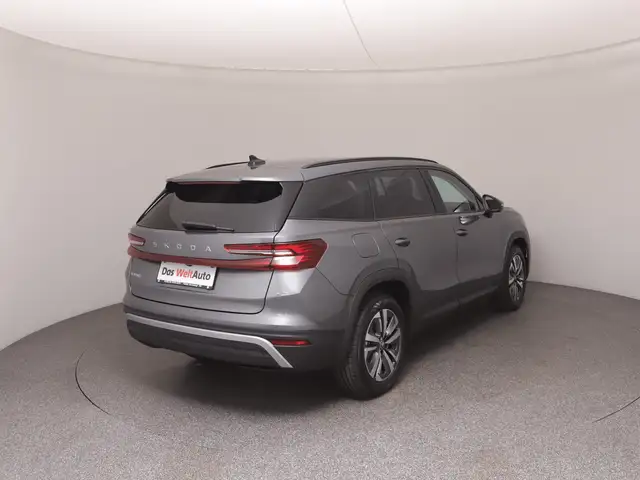 Skoda Kodiaq view 4