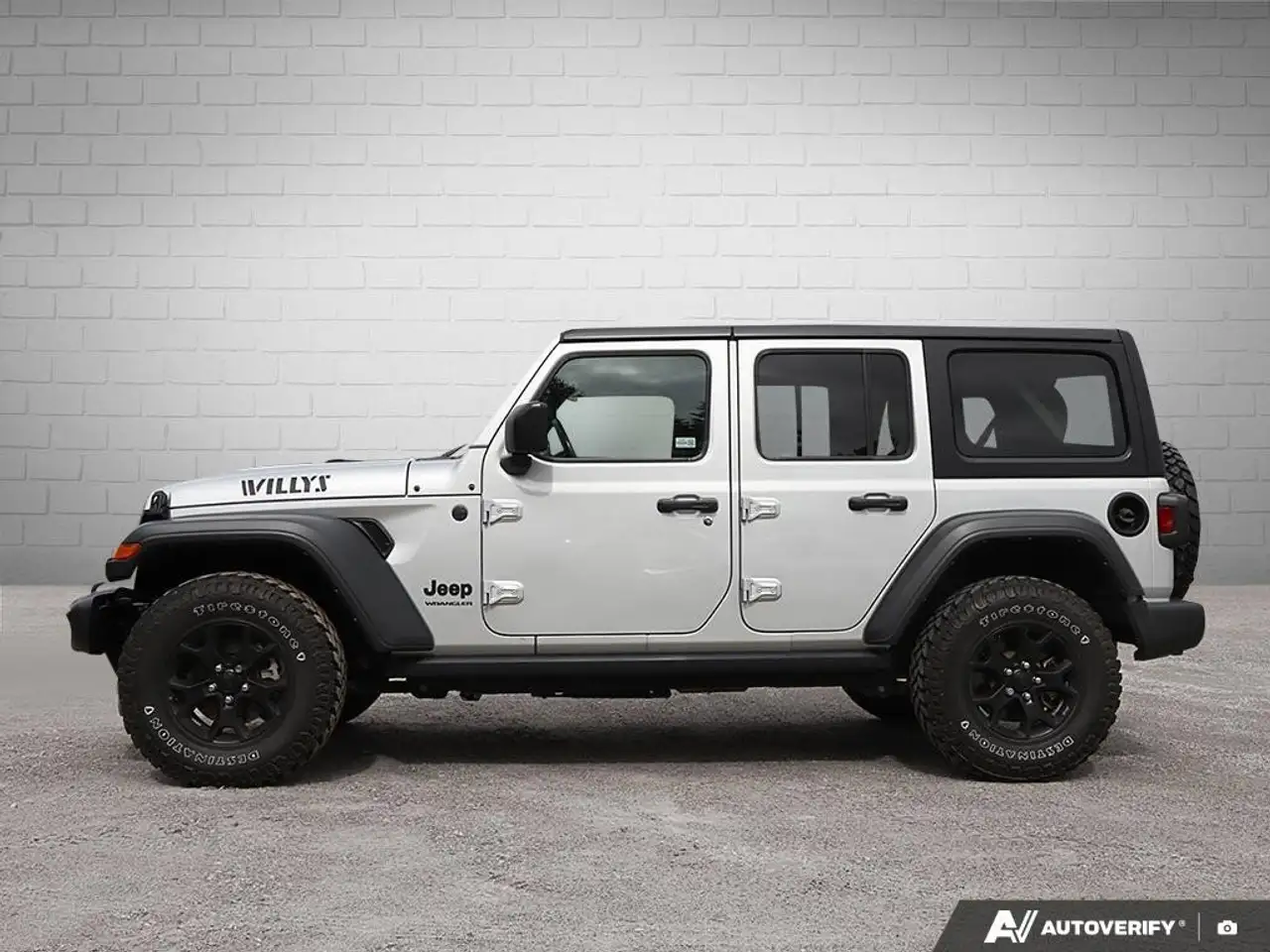 Jeep Wrangler снимка Jeep Wrangler