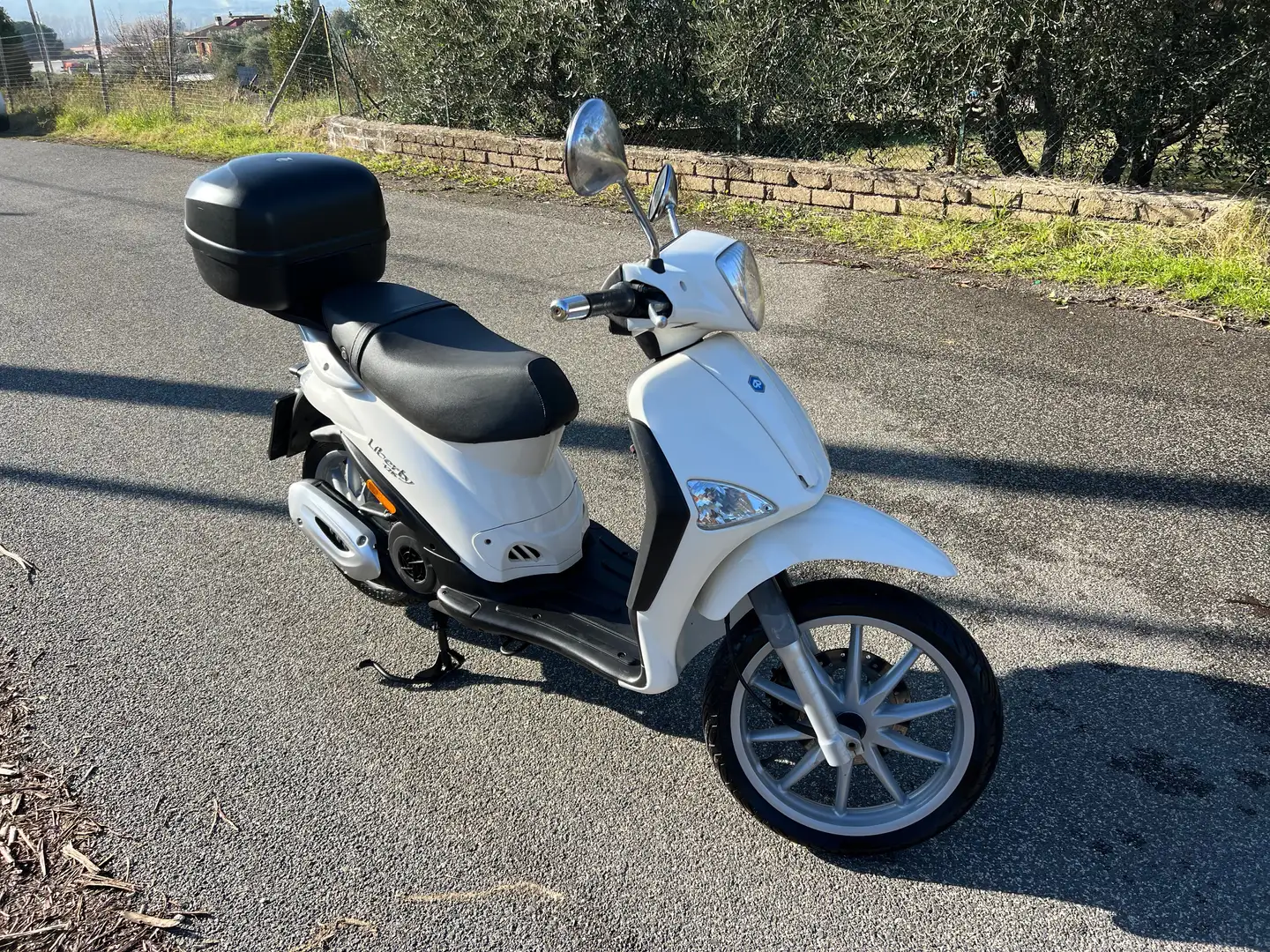 Piaggio Liberty 125 Bianco - 1