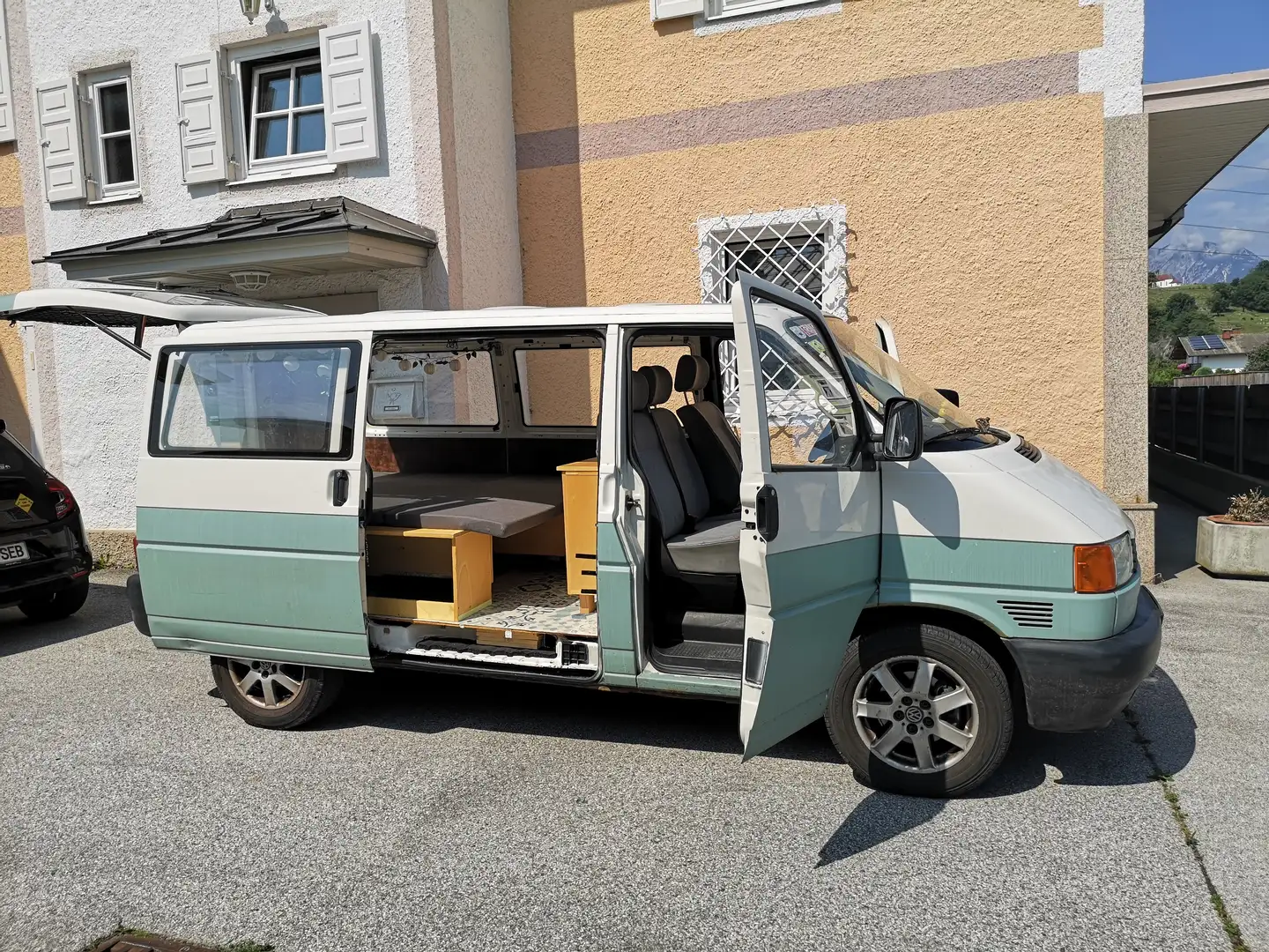 Volkswagen T4 1.9 TD Diesel Weiß - 1