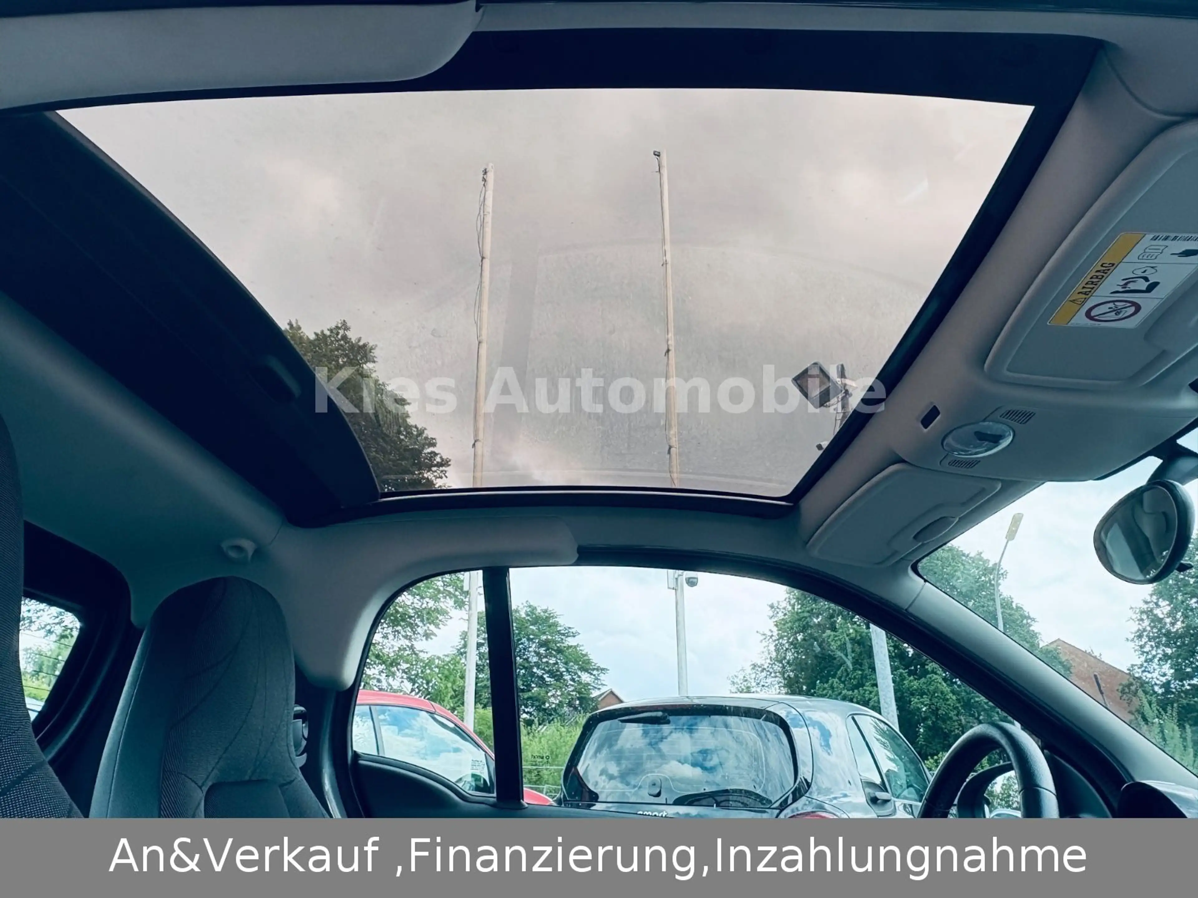 smart forTwo Passion AUTOM/SERVO/KLIMA/PANO/BRABUS FEL — photo 10