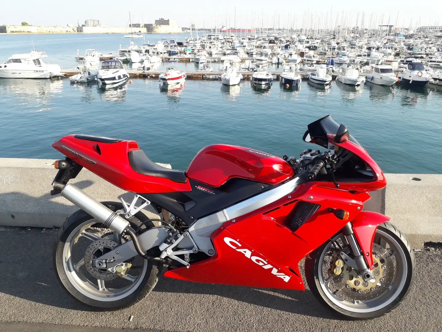 Cagiva Mito EV 125 da esposizione Roşu - 1