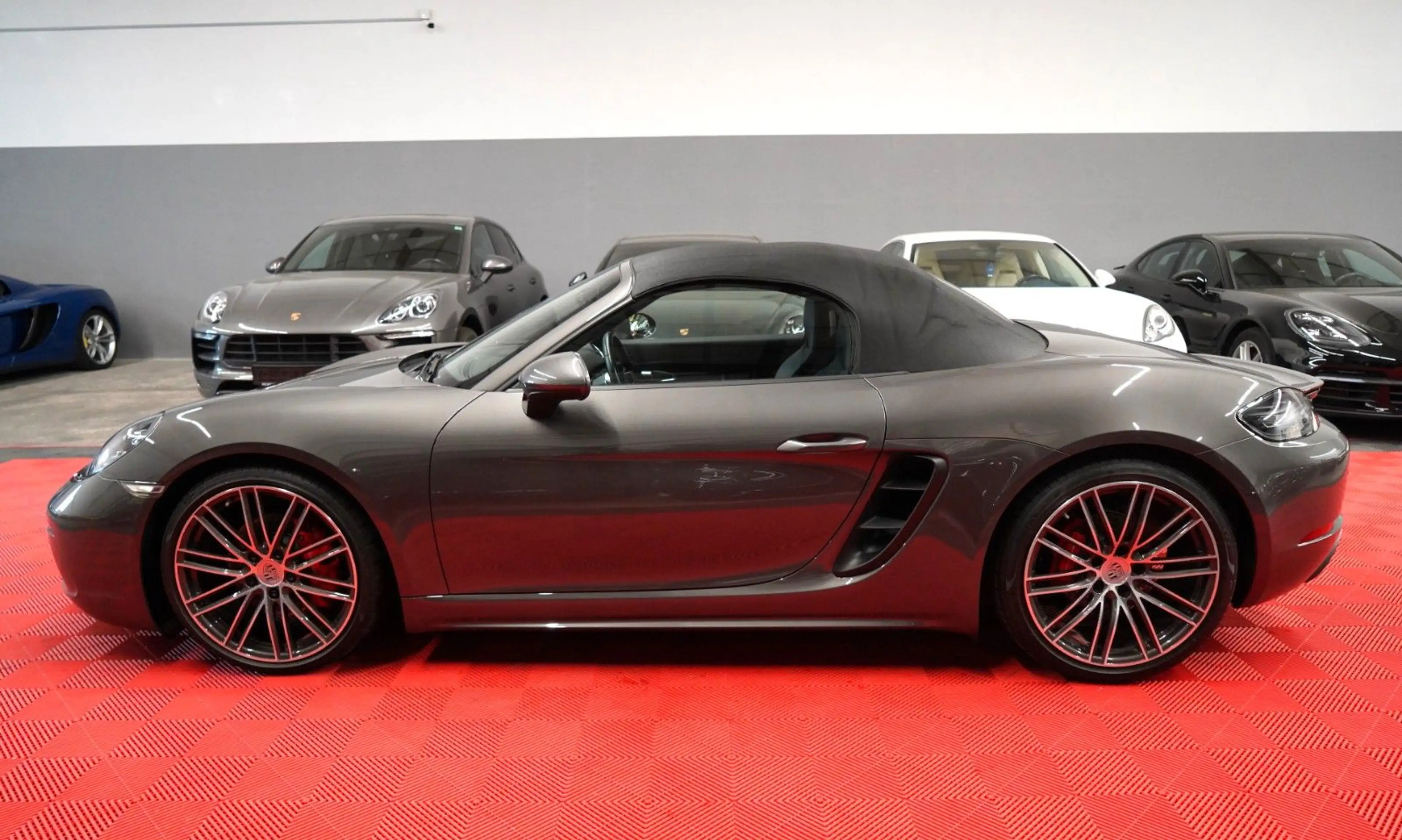 Porsche Boxster 718 Boxster S Cabrio Approved*1.Hand*Unfallfrei* — photo 15