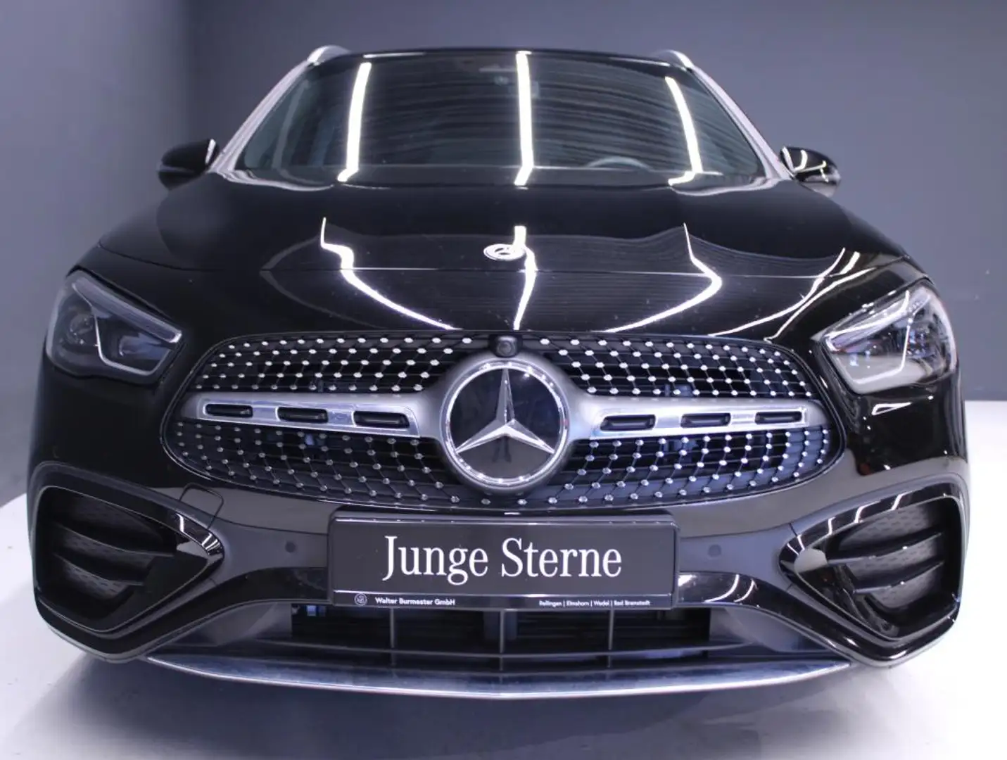 Mercedes-Benz GLA 200 d AMG+Navi+AHK+Ambiente+SHZ+MBUX+DAB Czarny - 2
