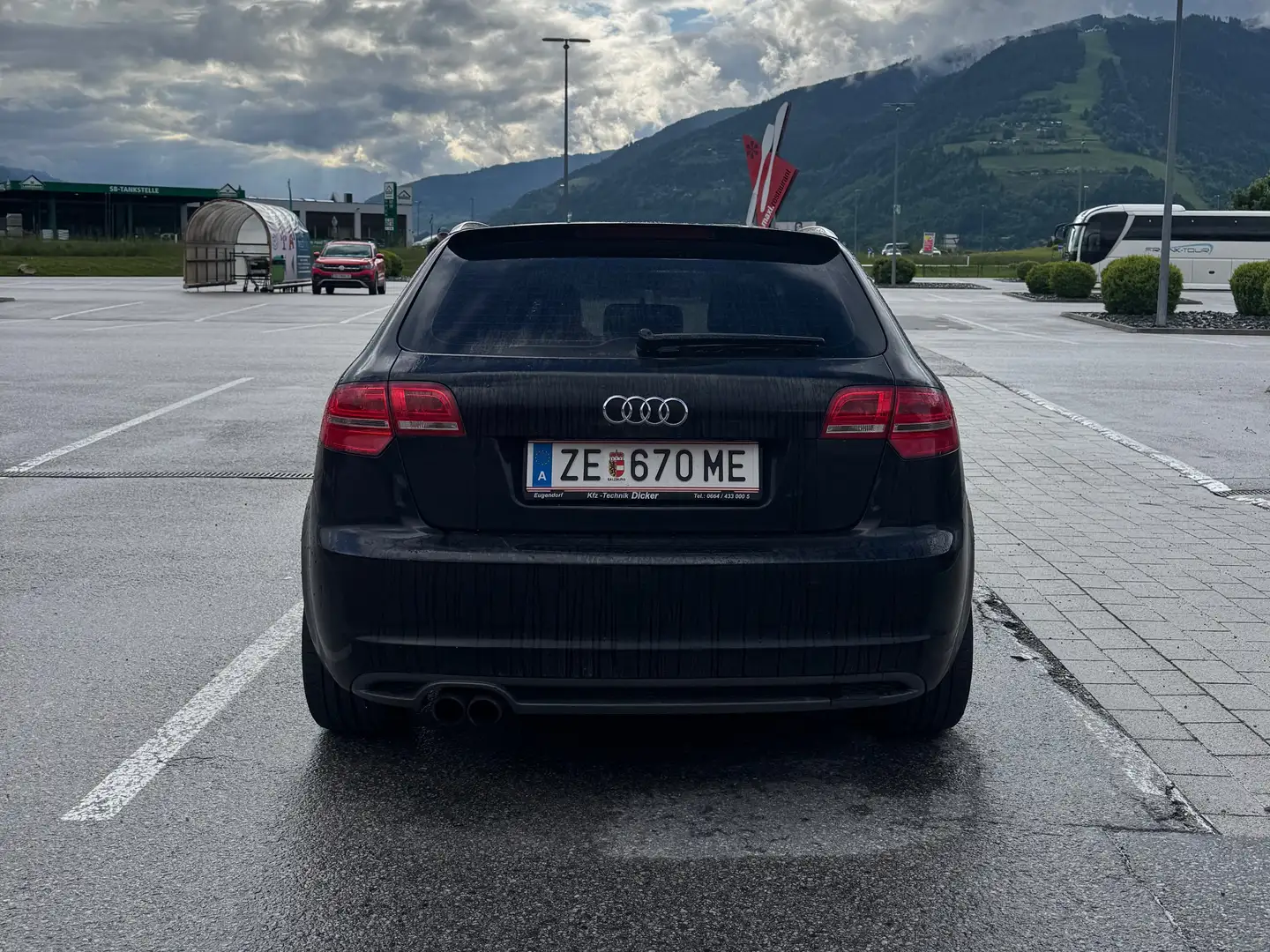 Audi A3 A3 SB 1,4 TFSI Ambiente Ambiente Schwarz - 2