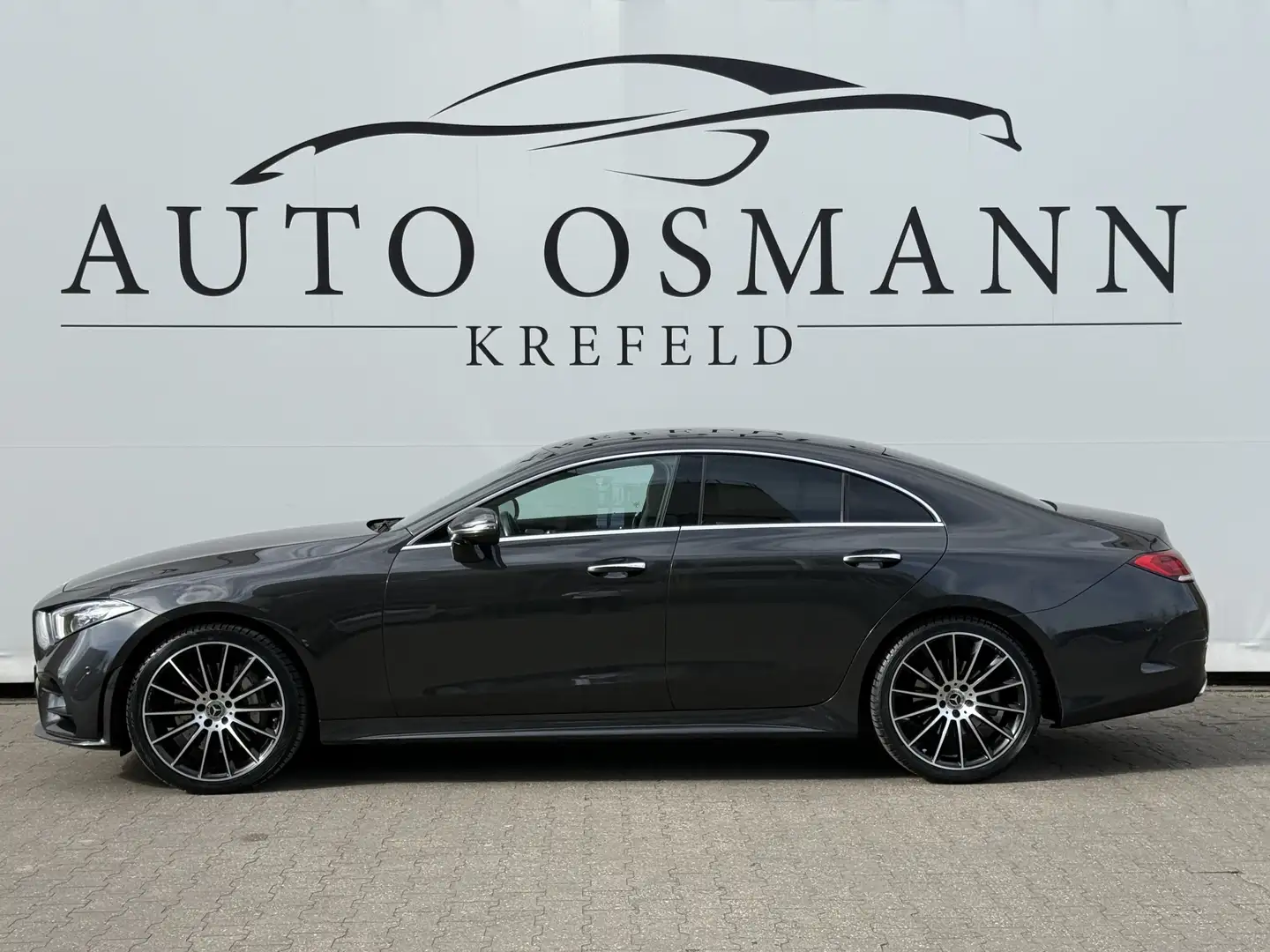 Mercedes-Benz CLS 400 d 4Matic 9G-TRONIC Edition 1 UEP:100t € Szürke - 2