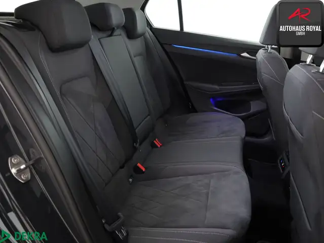 Volkswagen Golf view 12