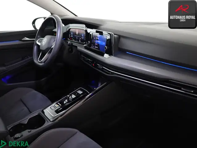 Volkswagen Golf view 10