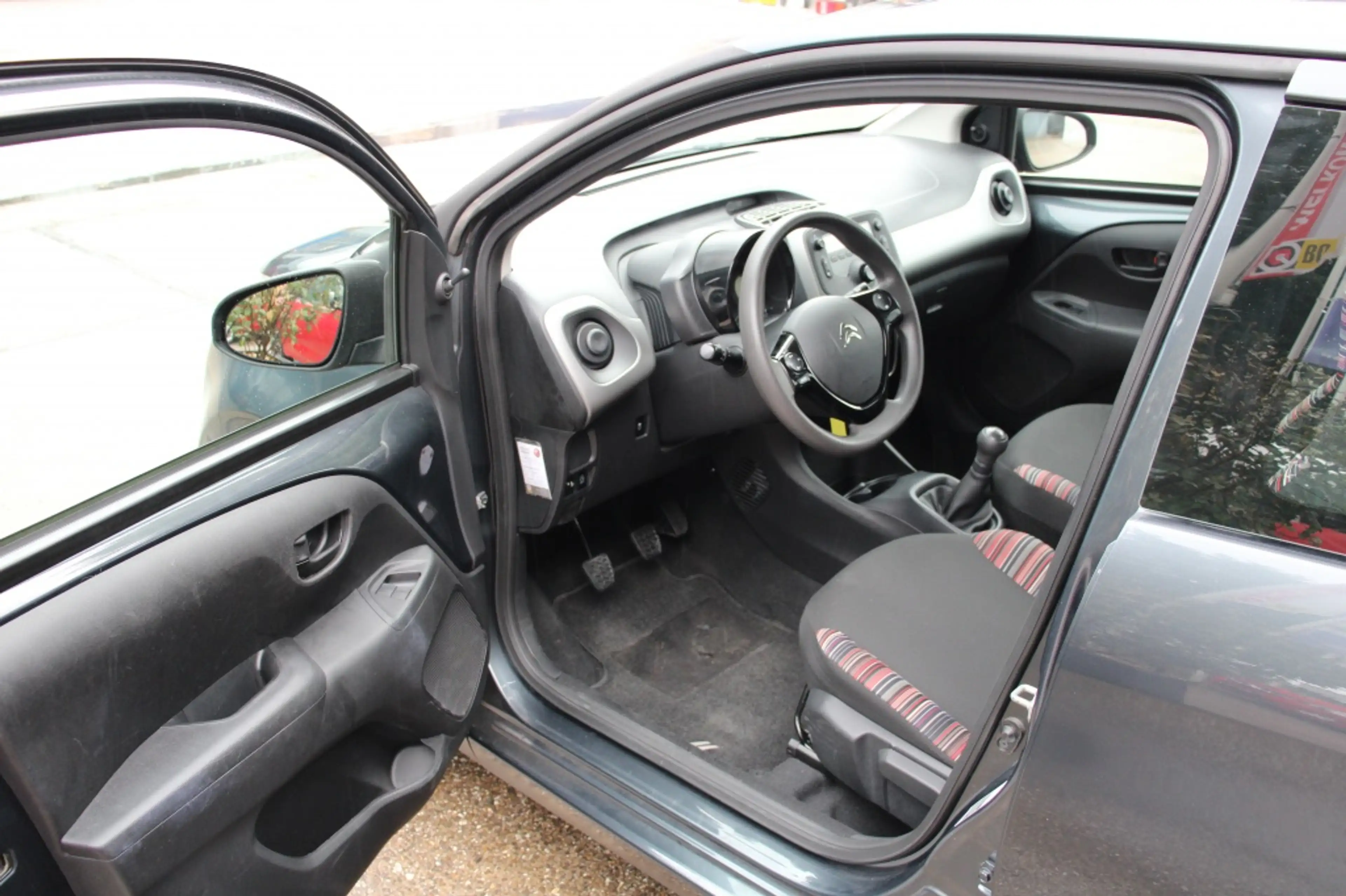 Citroen C1 1.0 e-VTi Feel — photo 9