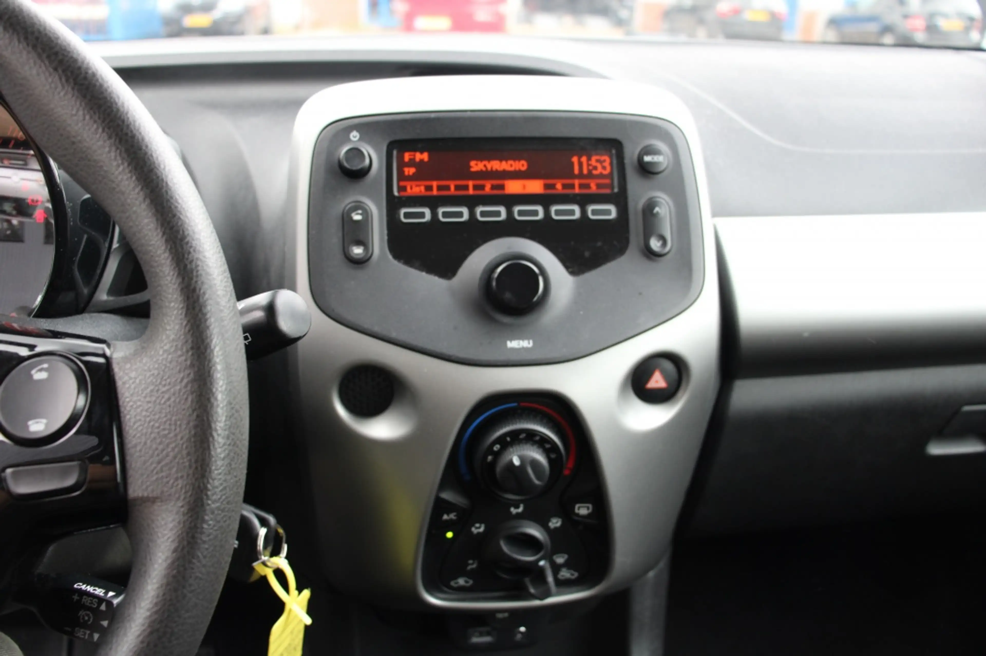 Citroen C1 1.0 e-VTi Feel — photo 11