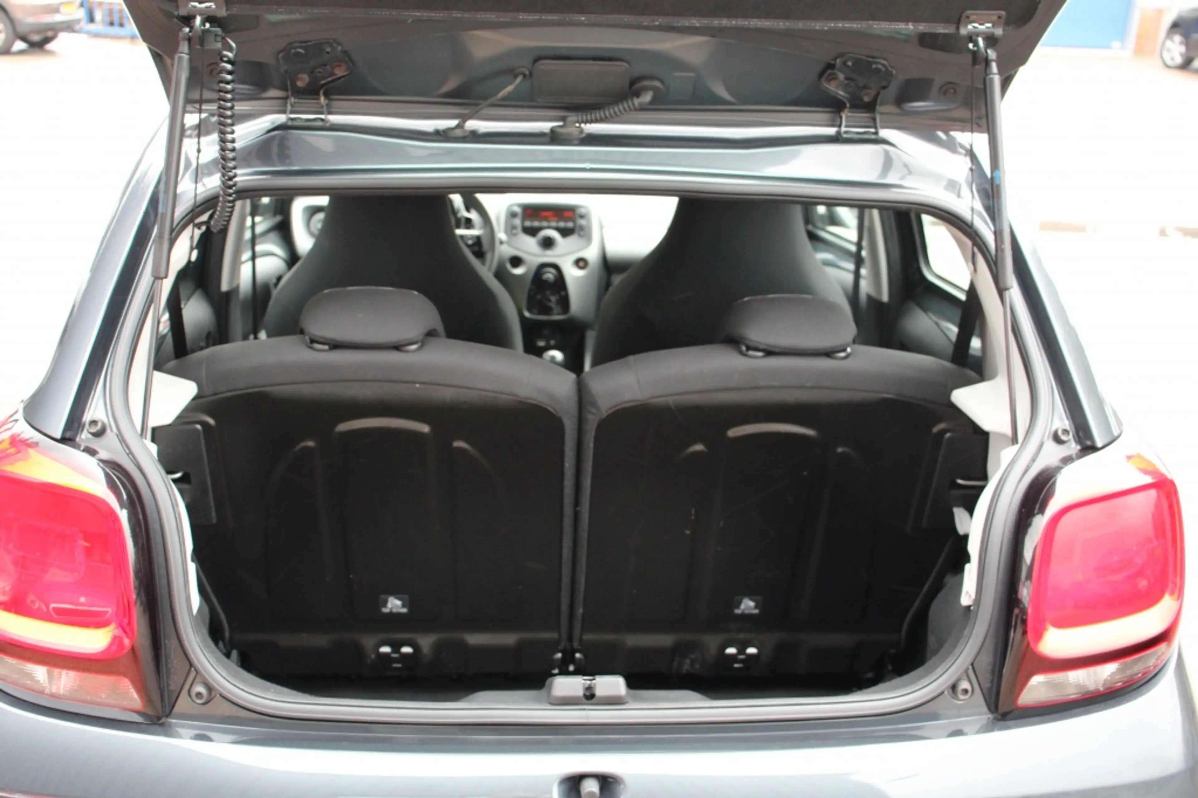 Citroen C1 1.0 e-VTi Feel — photo 8
