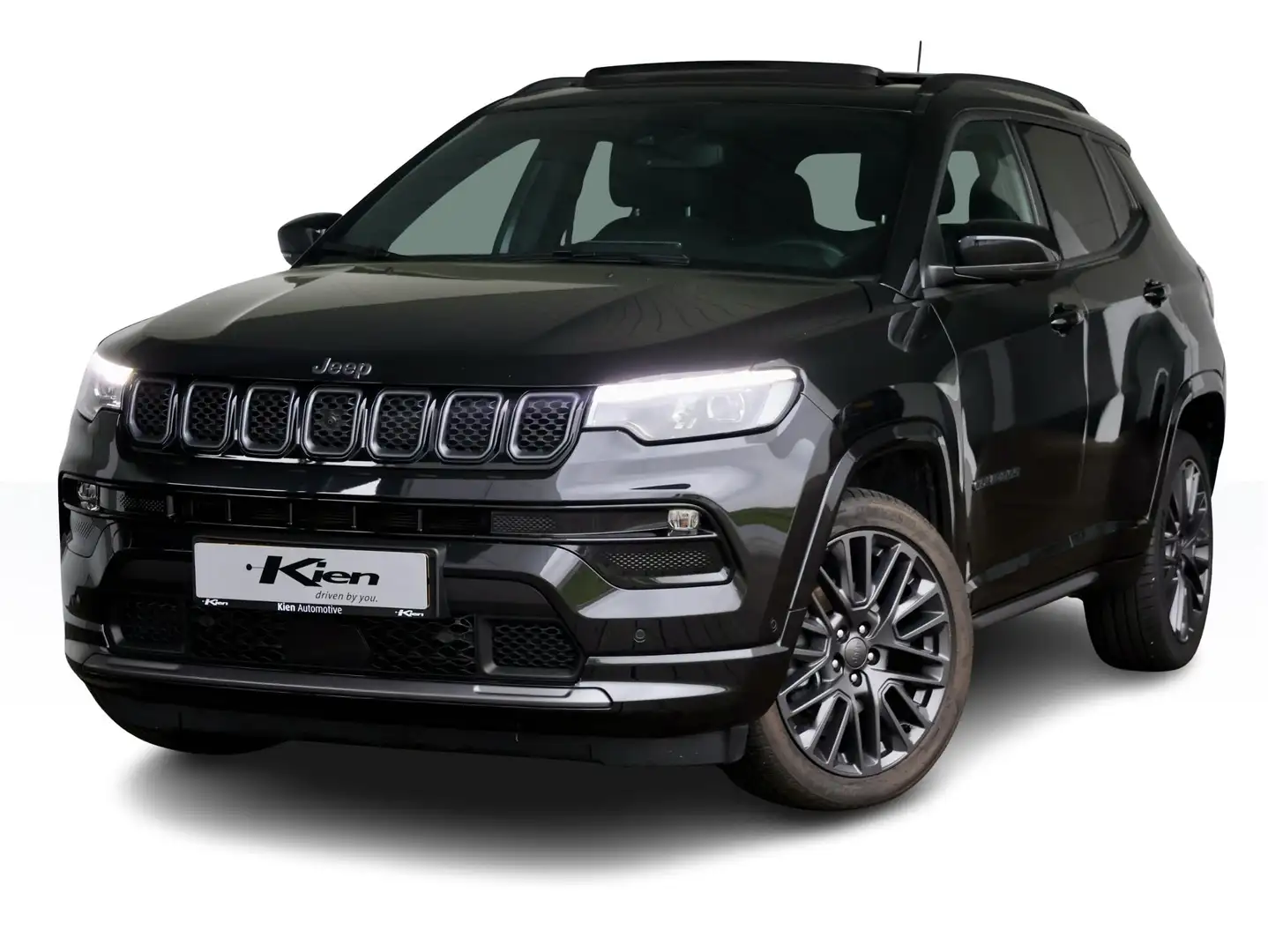 Jeep Compass 1.3T S | Panoramadak | Navigatie | Stoel verwarmin Zwart - 1