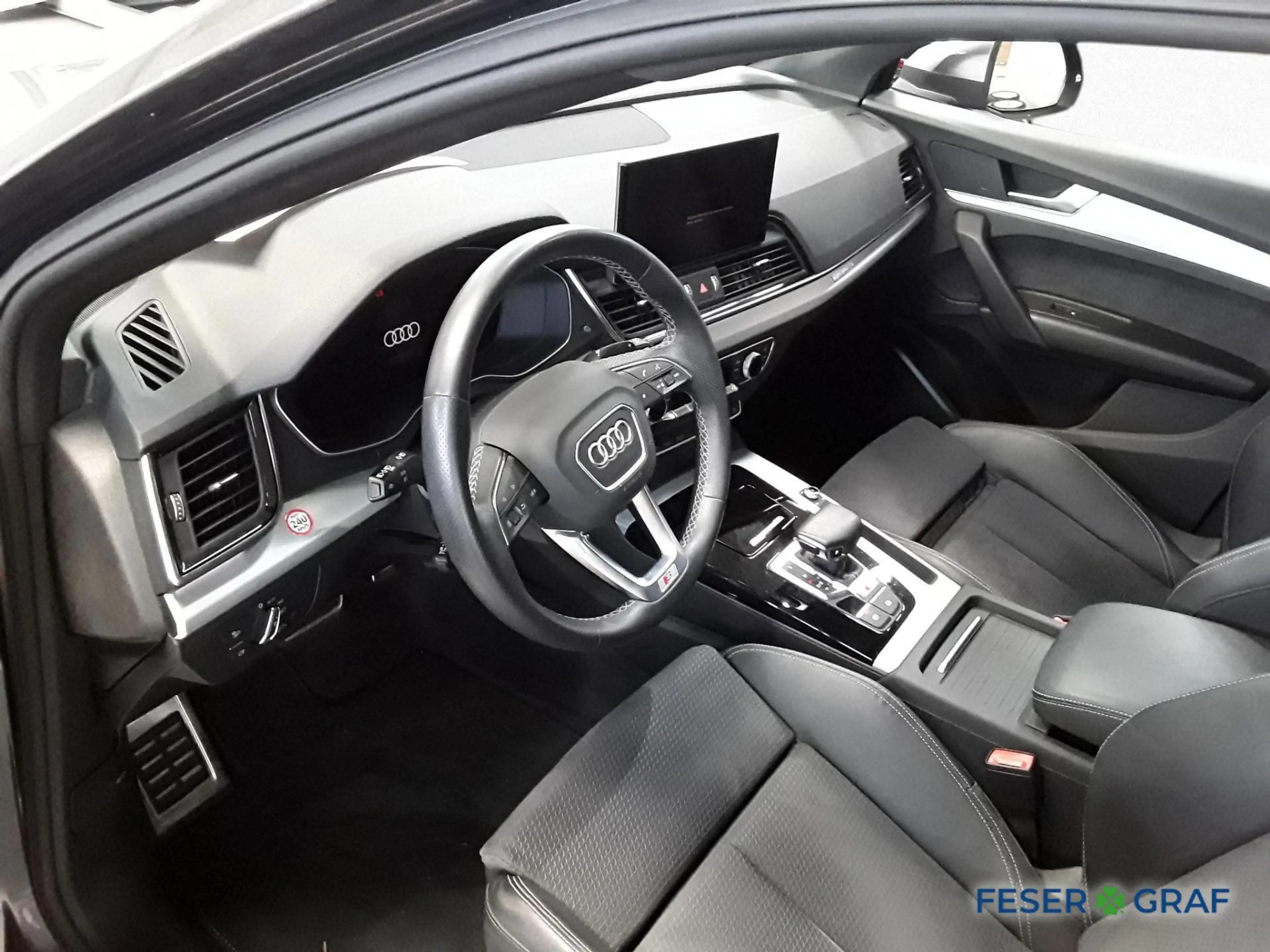 Audi SQ5 TDI quattro ACC KAMERA VIRTUAL NAVI PLUS — photo 4
