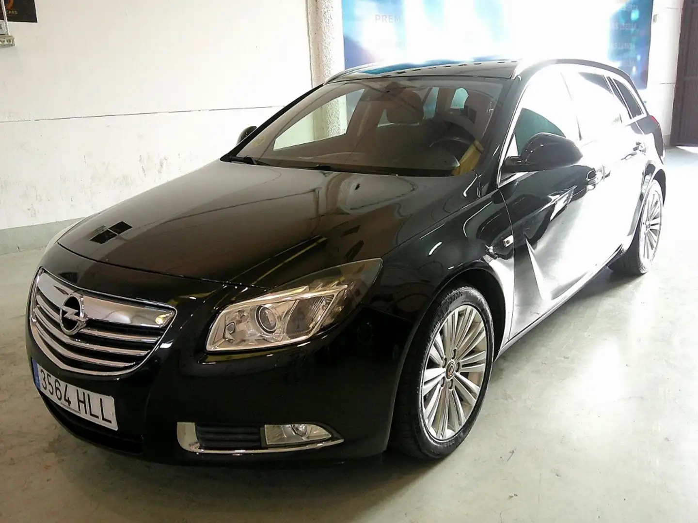 Opel Insignia 2.0CDTI Selective S&S 130 Zwart - 1