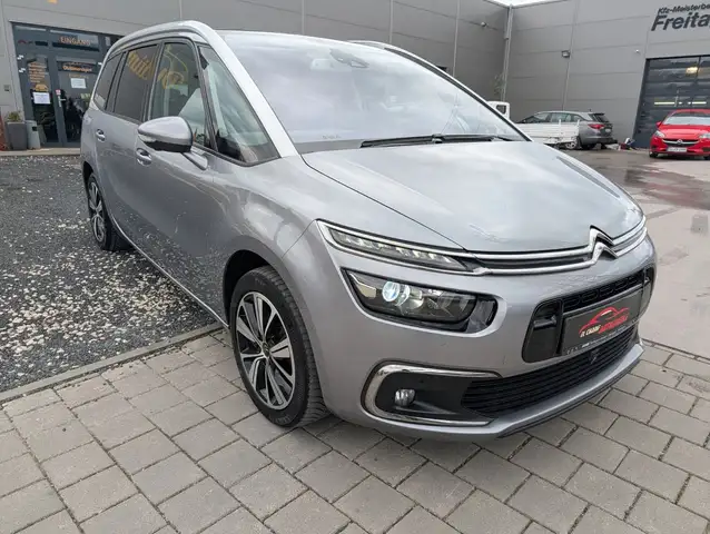 Citroen Grand C4 Picasso /Spacetourer Shine