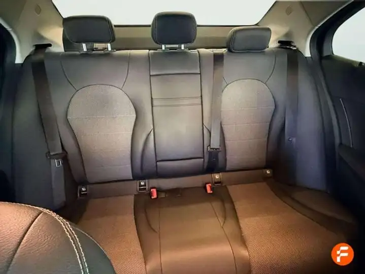 Mercedes-Benz Clase C 2020, foto 16