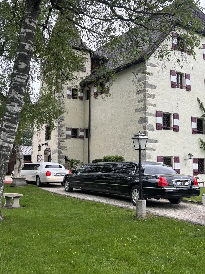 Lincoln Town Car Tiffany Weiß - 1