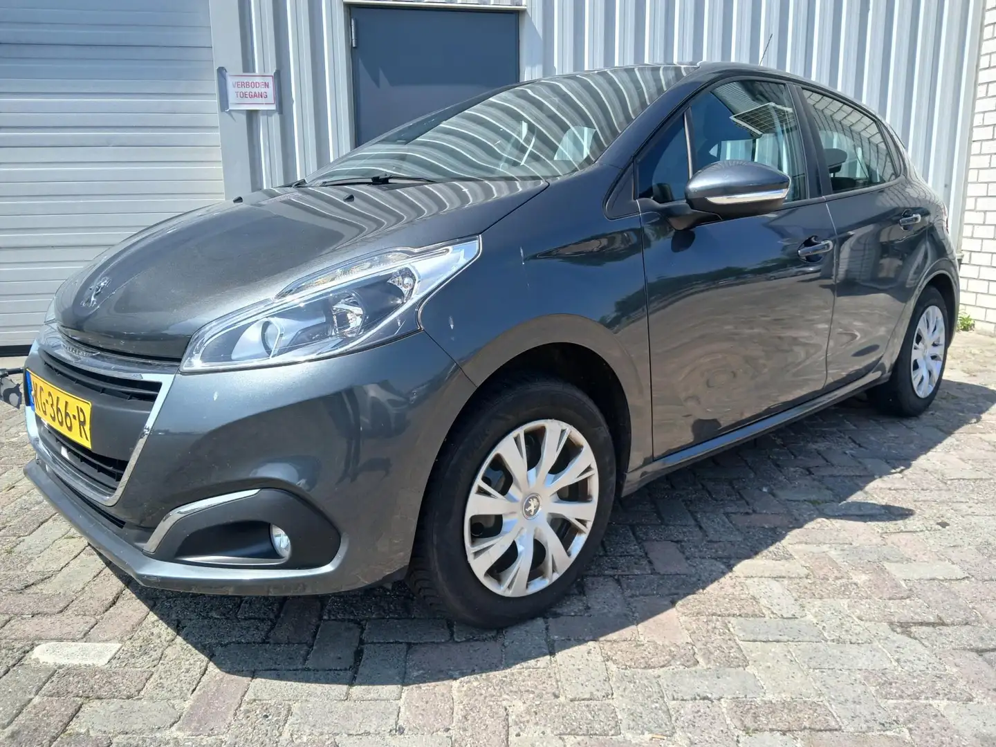 Peugeot 208 1.2 PureTech Blue Lion START NIET!! Grijs - 2